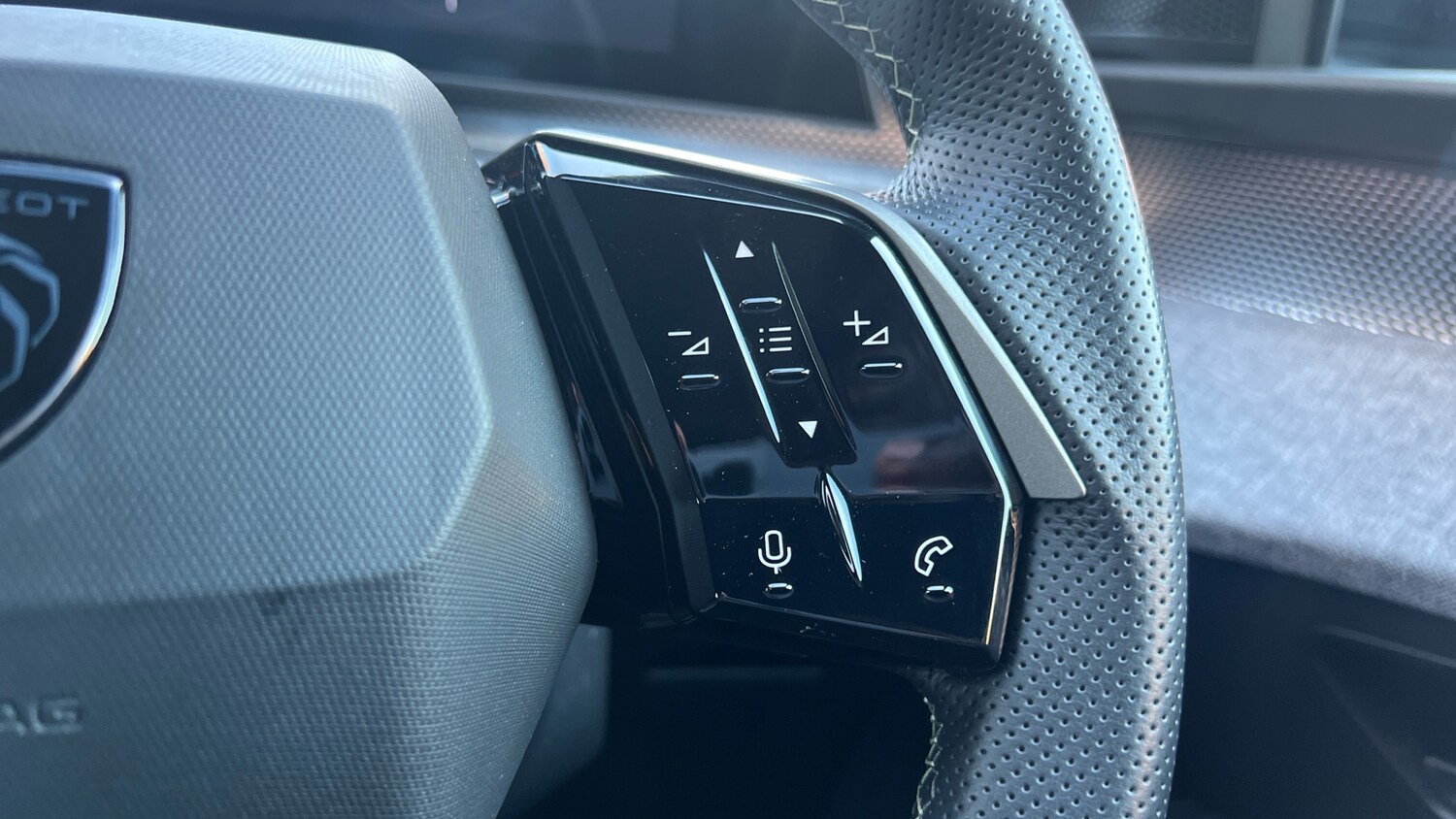 Used Peugeot 3008 2025 for sale - 76754119: Photo 25