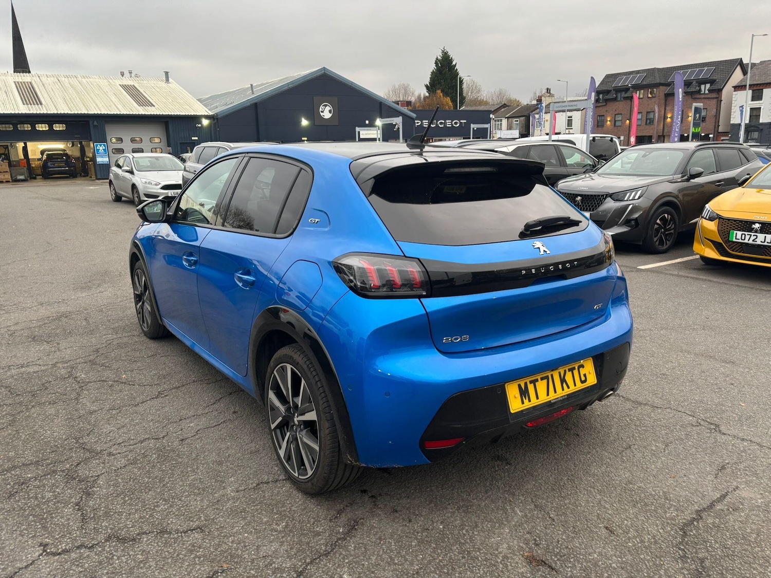 Used Peugeot 208 2021 for sale - 76574239: Photo 2