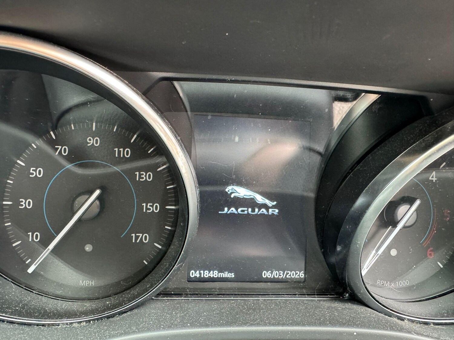 Used Jaguar XE 2018 for sale - 77785262: Photo 10