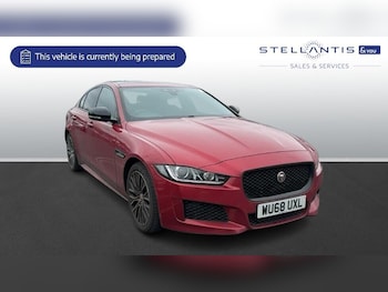 Used Jaguar XE 2018 for sale - 77785262: Photo