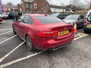 Used Jaguar XE 2018 for sale - 77785262: Photo