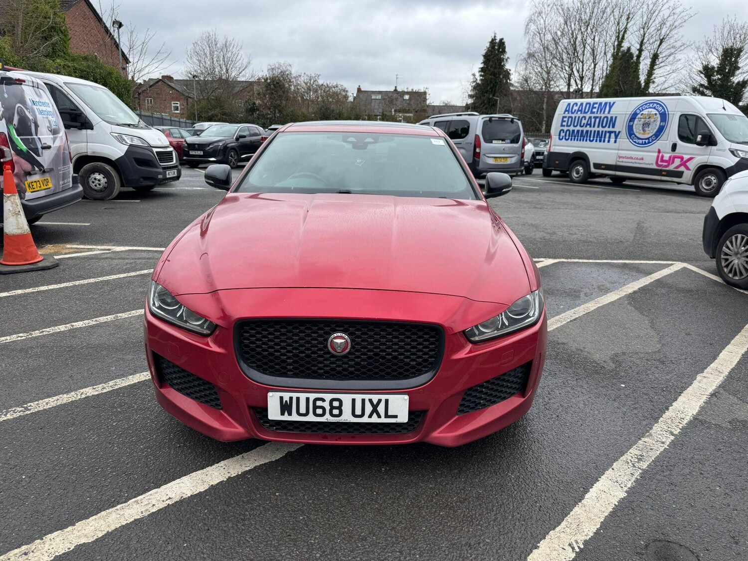 Used Jaguar XE 2018 for sale - 77785262: Photo 7