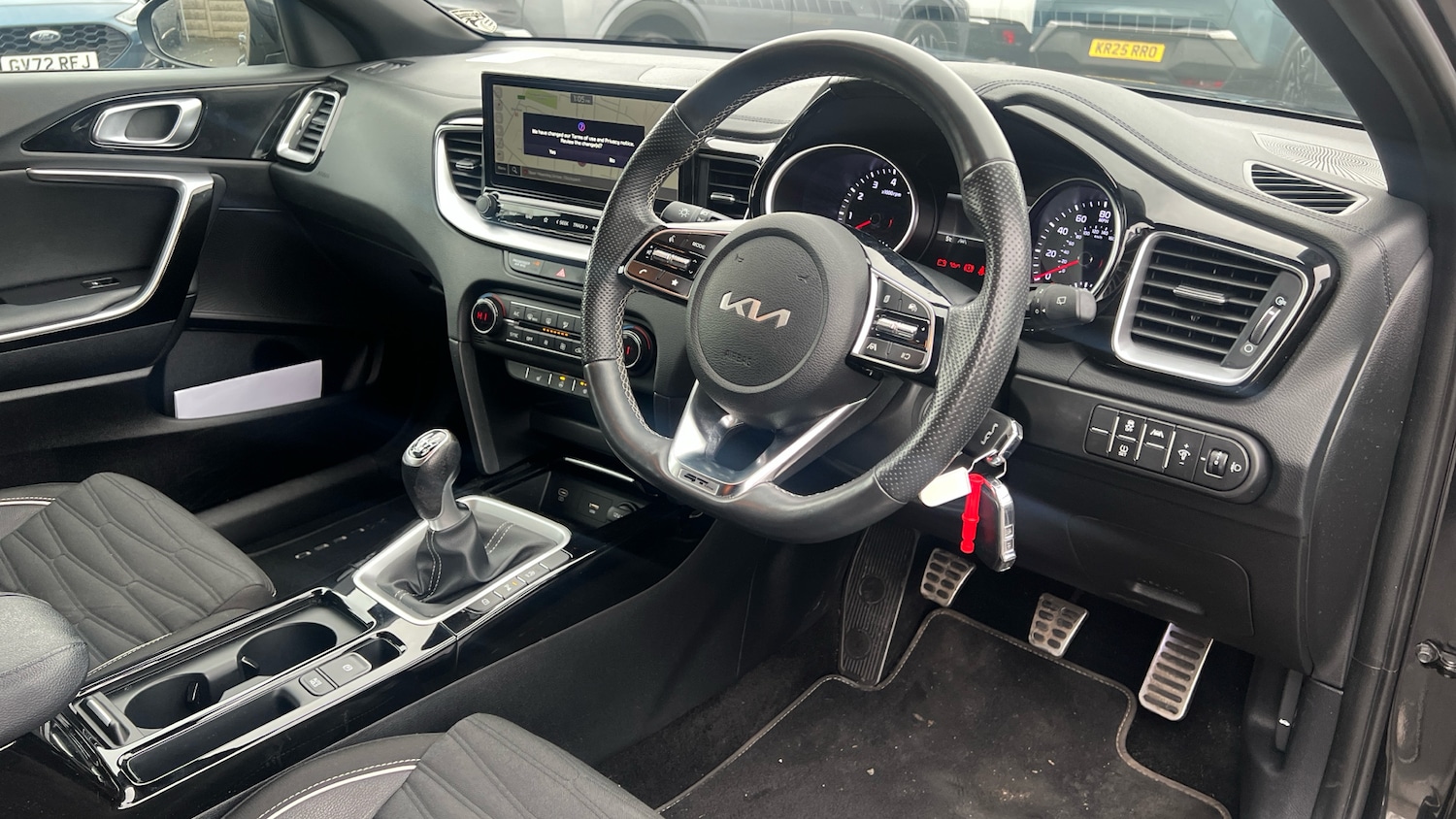 Used Kia XCeed 2023 for sale - 77102468: Photo 12