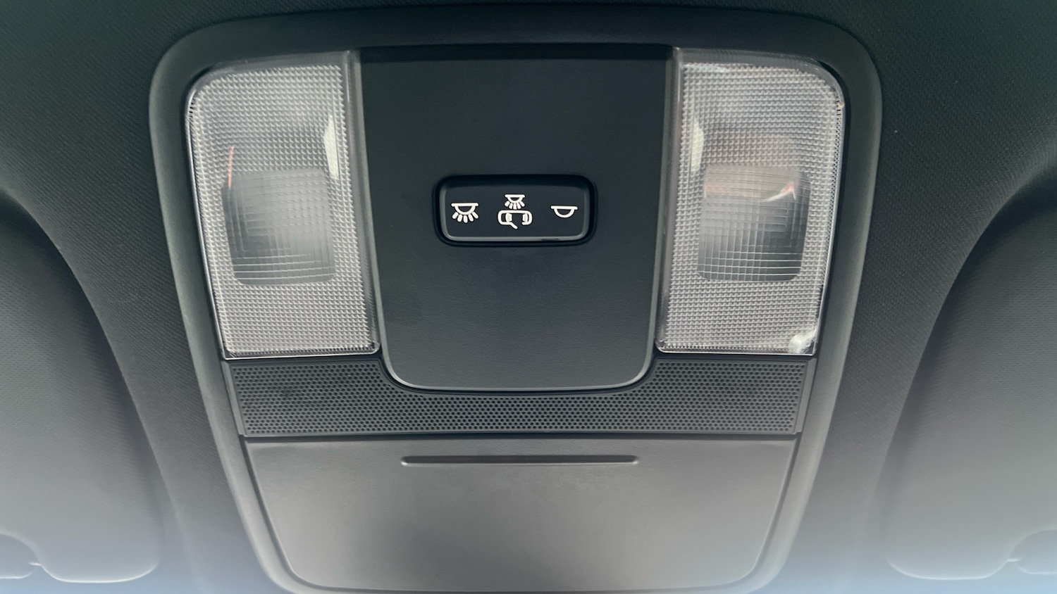 Used Kia XCeed 2023 for sale - 77102468: Photo 38