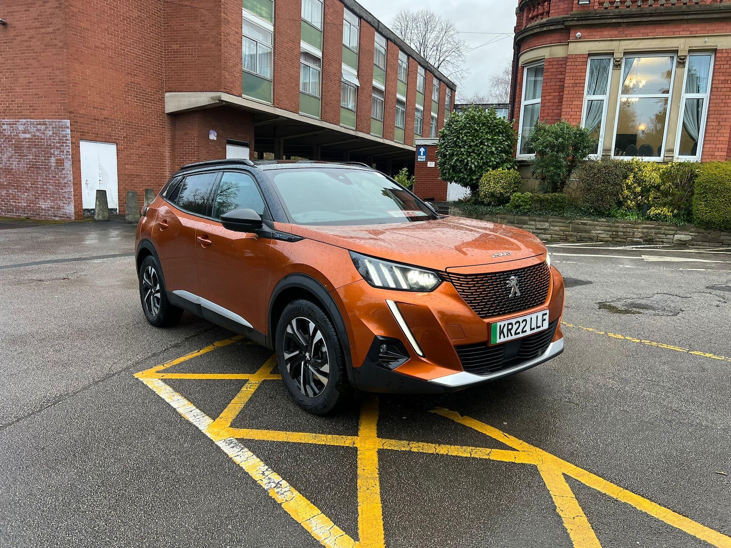 Used Peugeot 2008 2022 for sale - 77910199: Photo 2