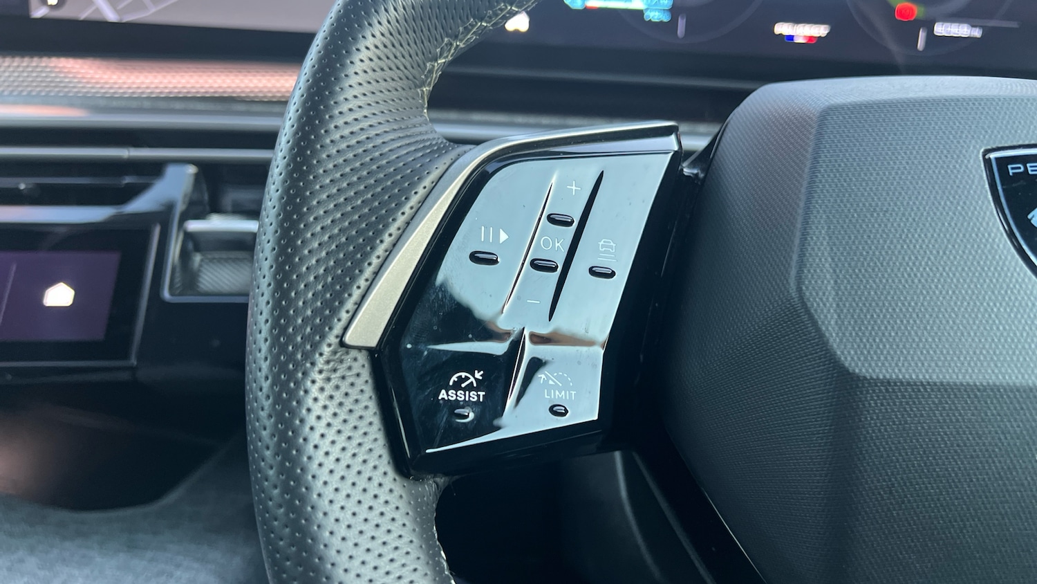 Used Peugeot 3008 2025 for sale - 76586399: Photo 24