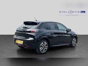 Used Peugeot 208 2023 for sale - 79094231: Photo