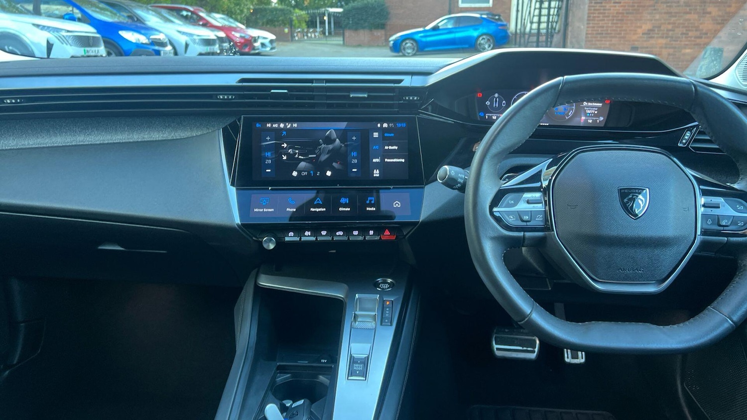 Used Peugeot 408 2024 for sale - 76586401: Photo 10