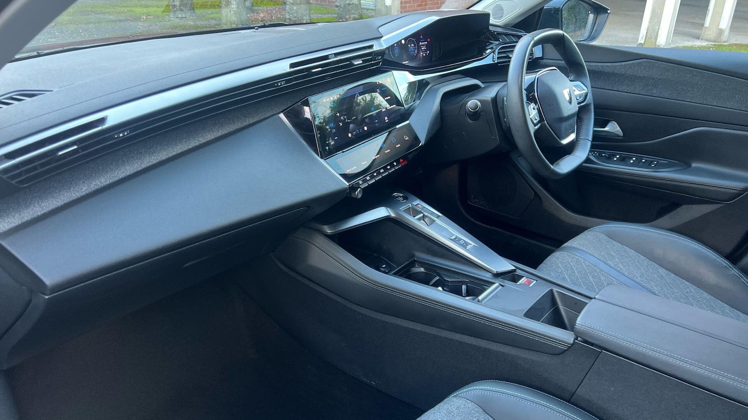 Used Peugeot 408 2024 for sale - 76586401: Photo 12