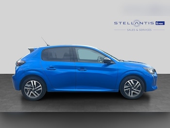 Used Peugeot 208 2023 for sale - 78948031: Photo