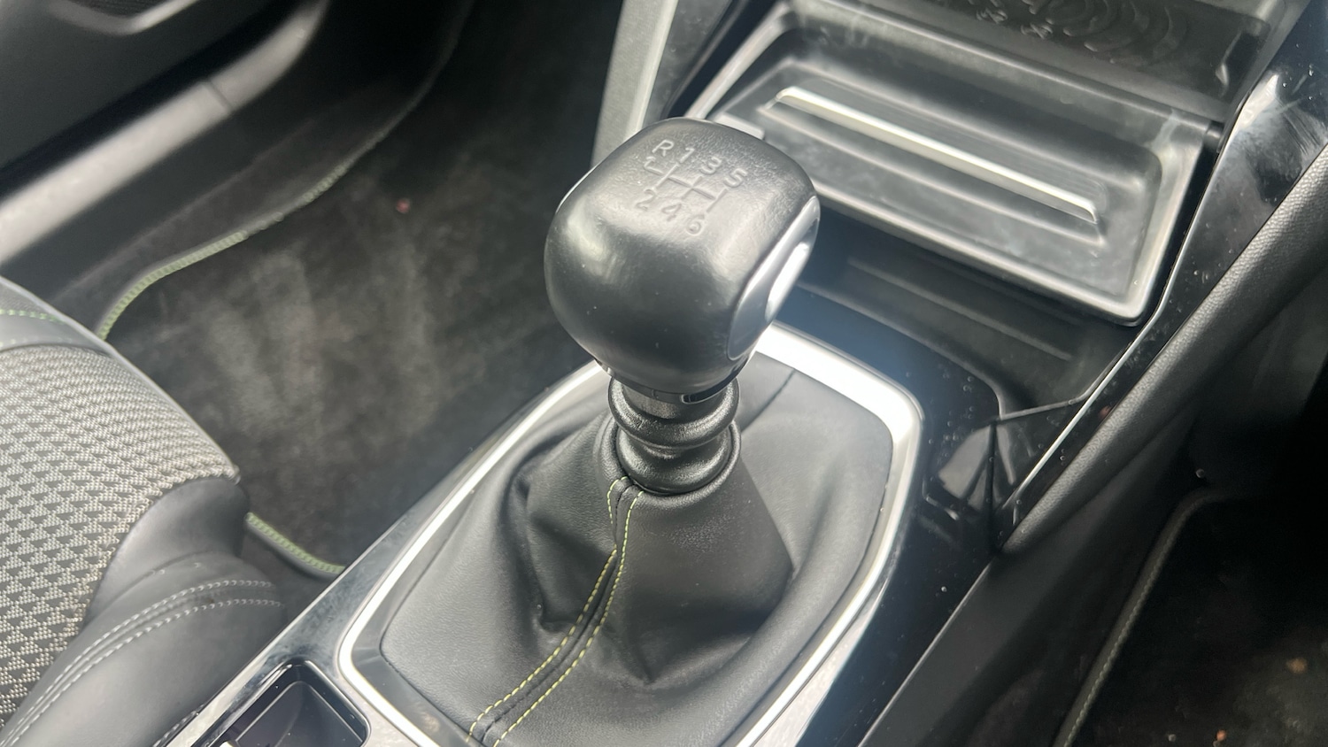 Used Peugeot 2008 2021 for sale - 76621448: Photo 20