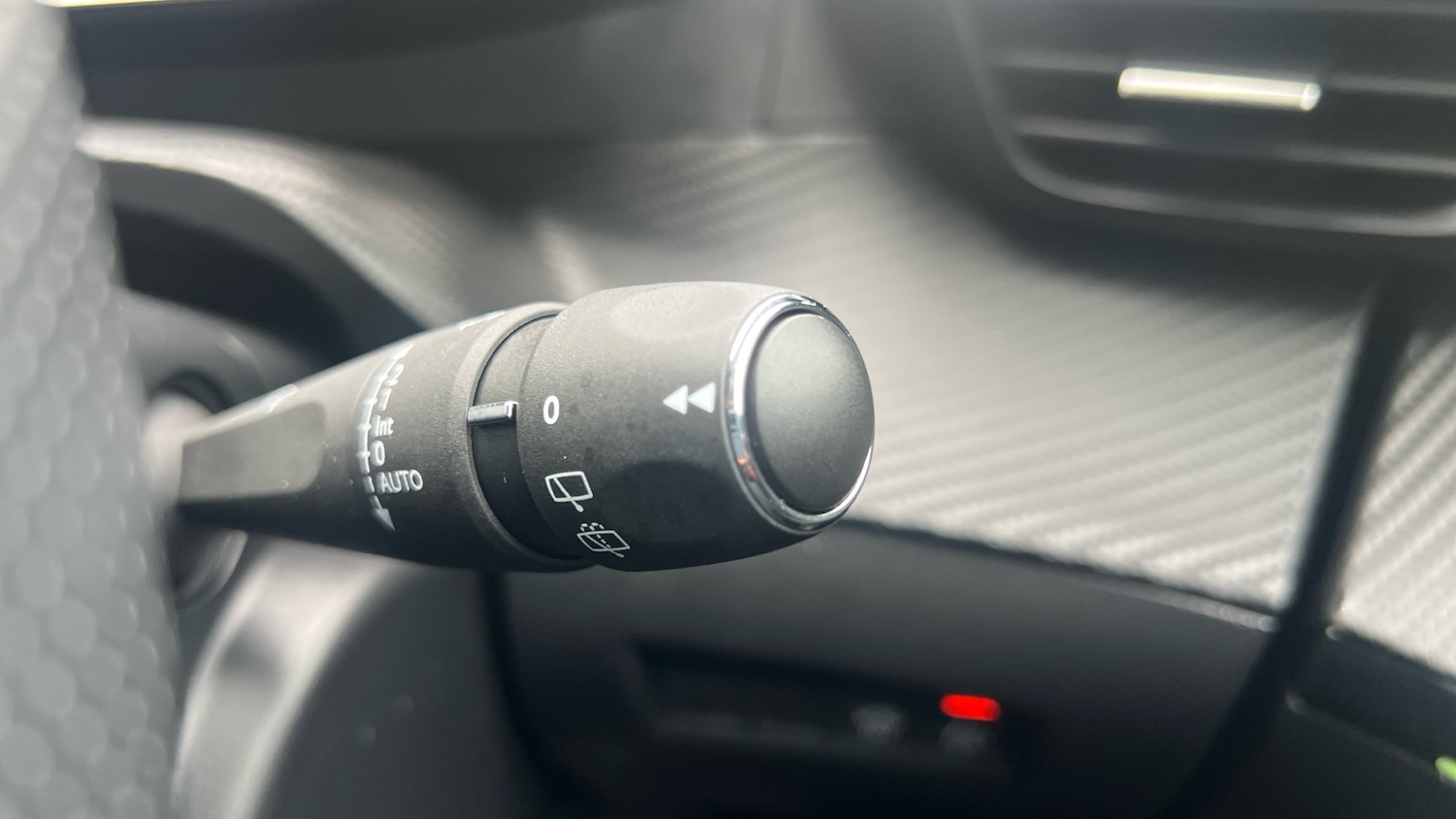 Used Peugeot 2008 2021 for sale - 76621448: Photo 28