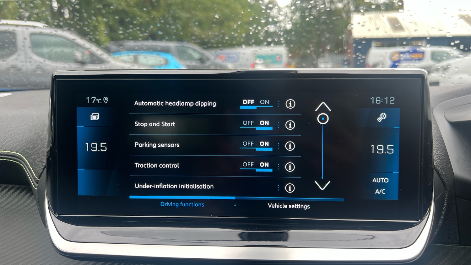 Used Peugeot 2008 2021 for sale - 76621448: Photo 30