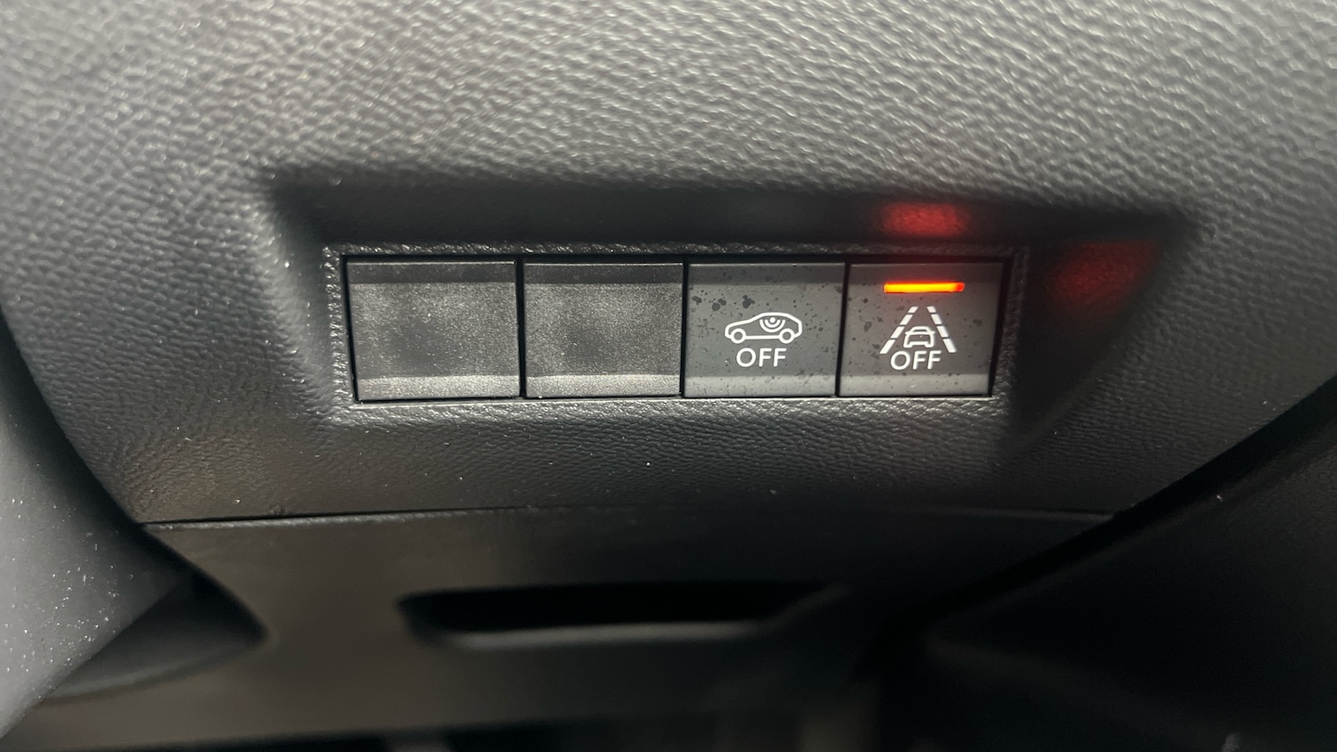 Used Peugeot 2008 2021 for sale - 76621448: Photo 33