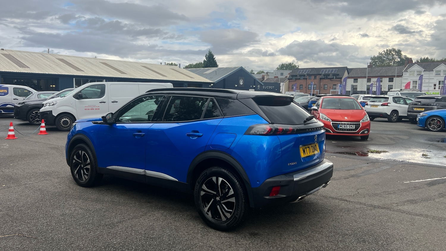 Used Peugeot 2008 2021 for sale - 76621448: Photo 5