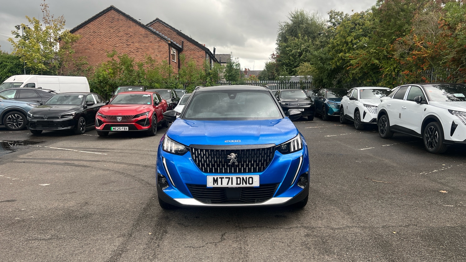 Used Peugeot 2008 2021 for sale - 76621448: Photo 8