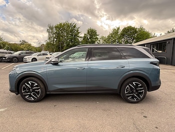 Used Peugeot 5008 2025 for sale - 78562884: Photo