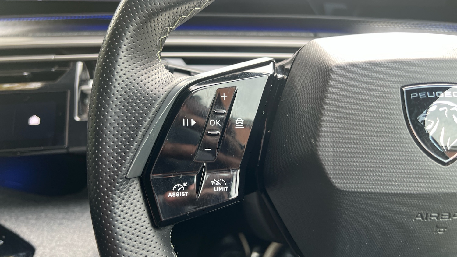 Used Peugeot 3008 2024 for sale - 75954527: Photo 23