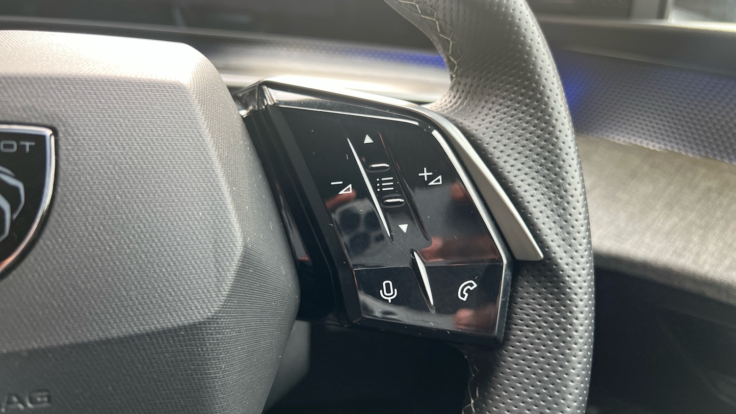 Used Peugeot 3008 2024 for sale - 75954527: Photo 24