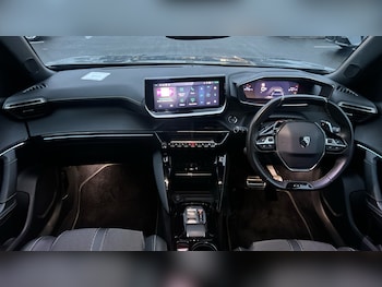 Used Peugeot 2008 2024 for sale - 76754133: Photo