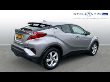 Used Toyota C-HR 2017 for sale - 74936449: Photo