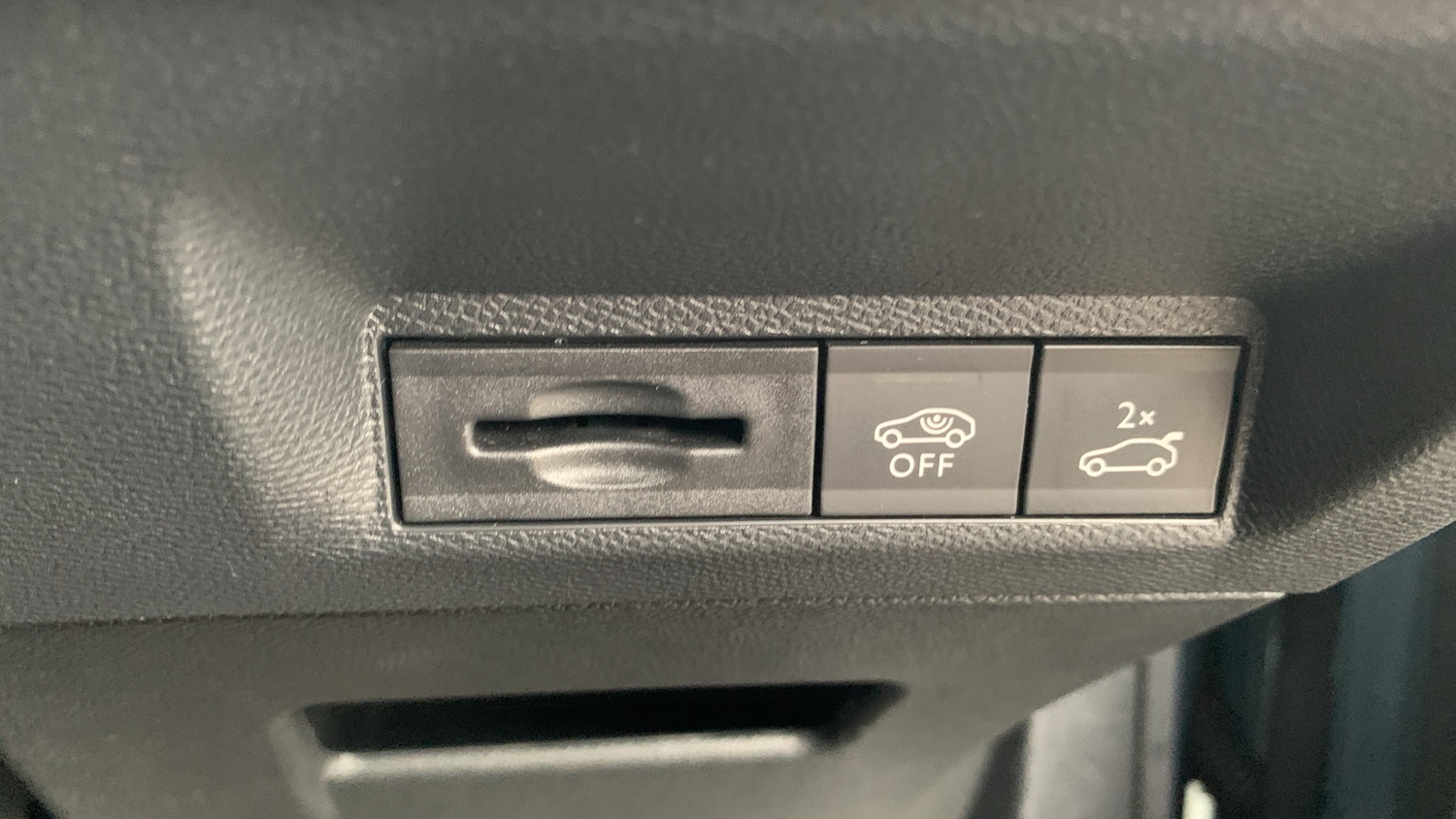 Used Peugeot 3008 2025 for sale - 76927469: Photo 34