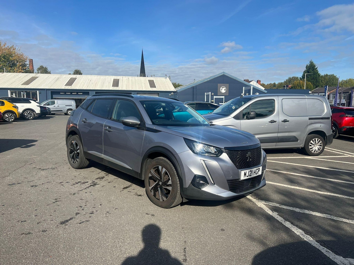 Used Peugeot 2008 2021 for sale - 76110311: Photo 2