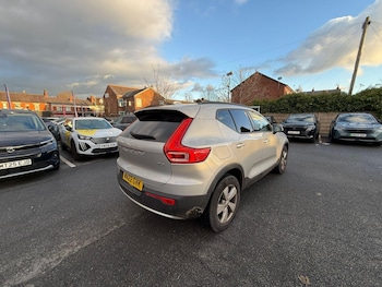Used Volvo XC40 2022 for sale - 76772600: Photo