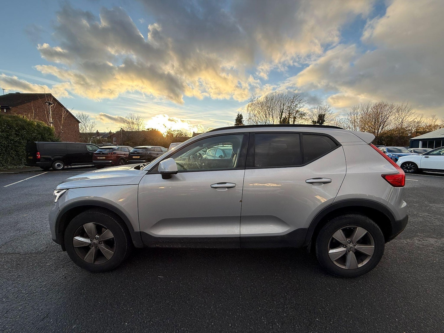 Used Volvo XC40 2022 for sale - 76772600: Photo 6