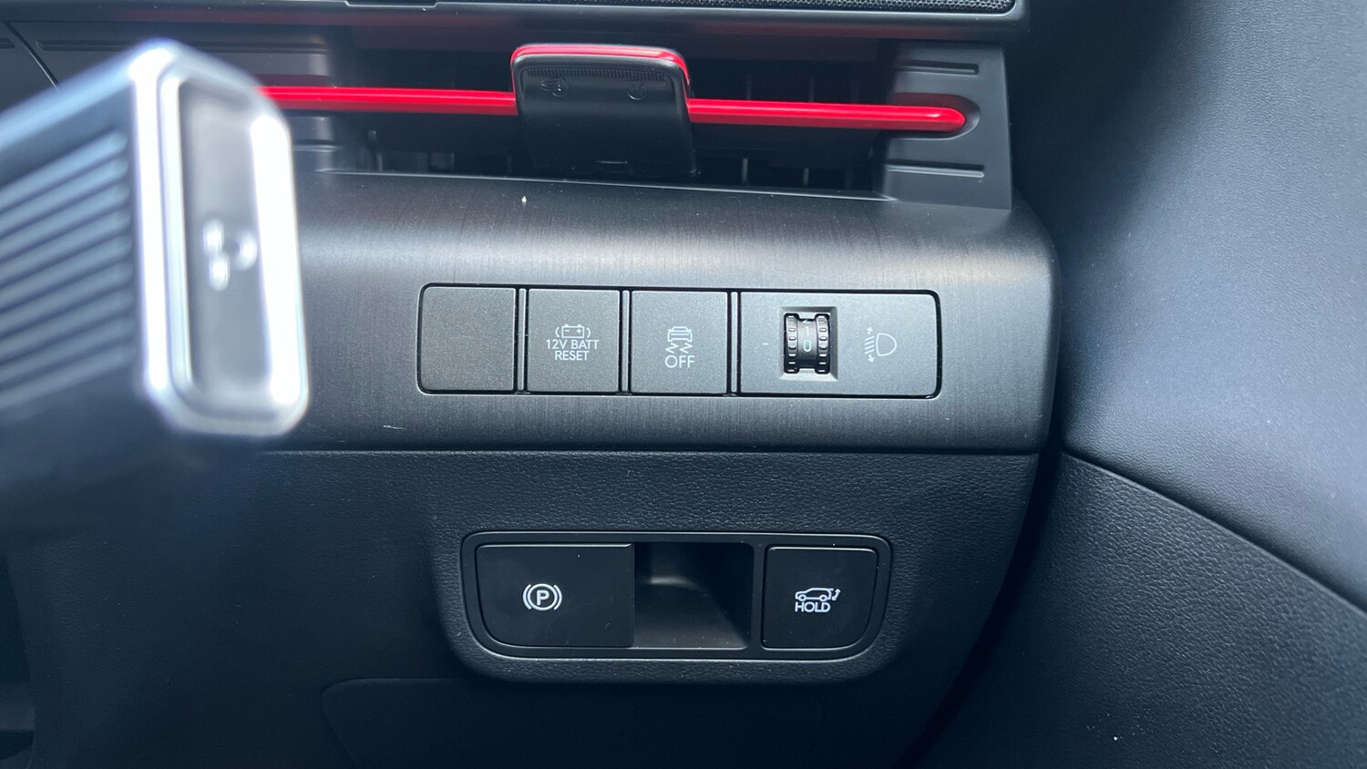 Used Hyundai KONA 2024 for sale - 76574440: Photo 33