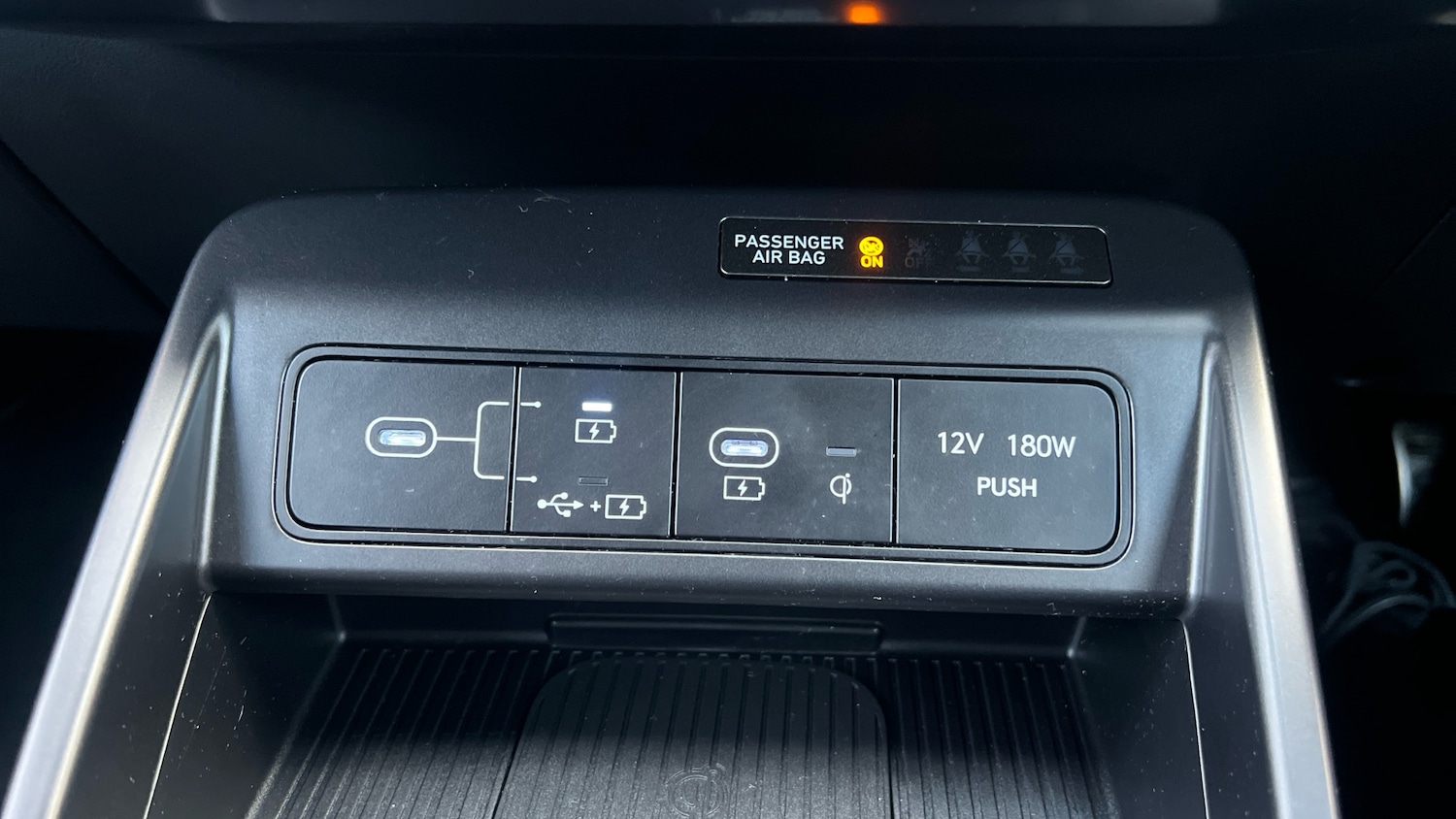 Used Hyundai KONA 2024 for sale - 76574440: Photo 44