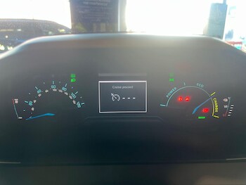 Used Peugeot 2008 2026 for sale - 78417928: Photo