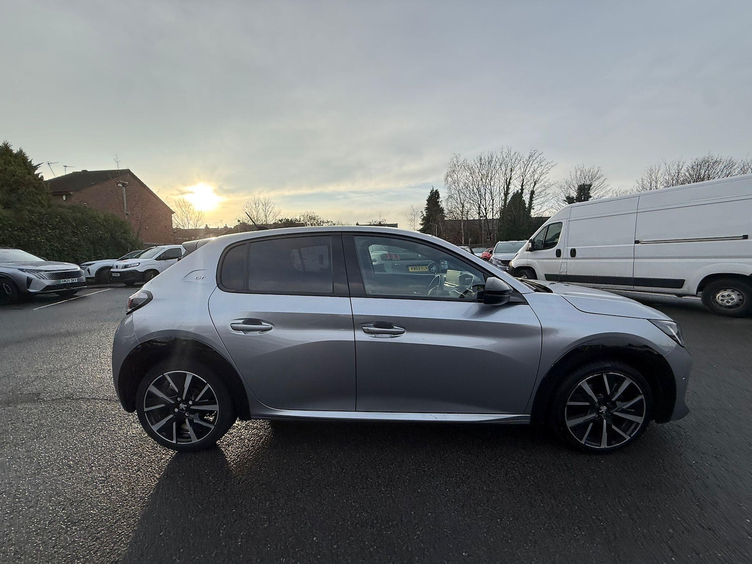 Used Peugeot 208 2021 for sale - 77030654: Photo 5