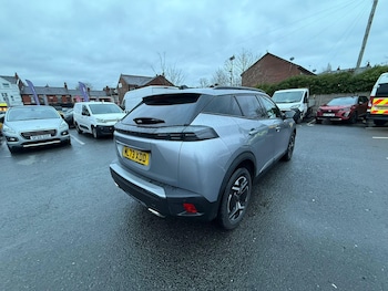 Used Peugeot 2008 2023 for sale - 77910200: Photo