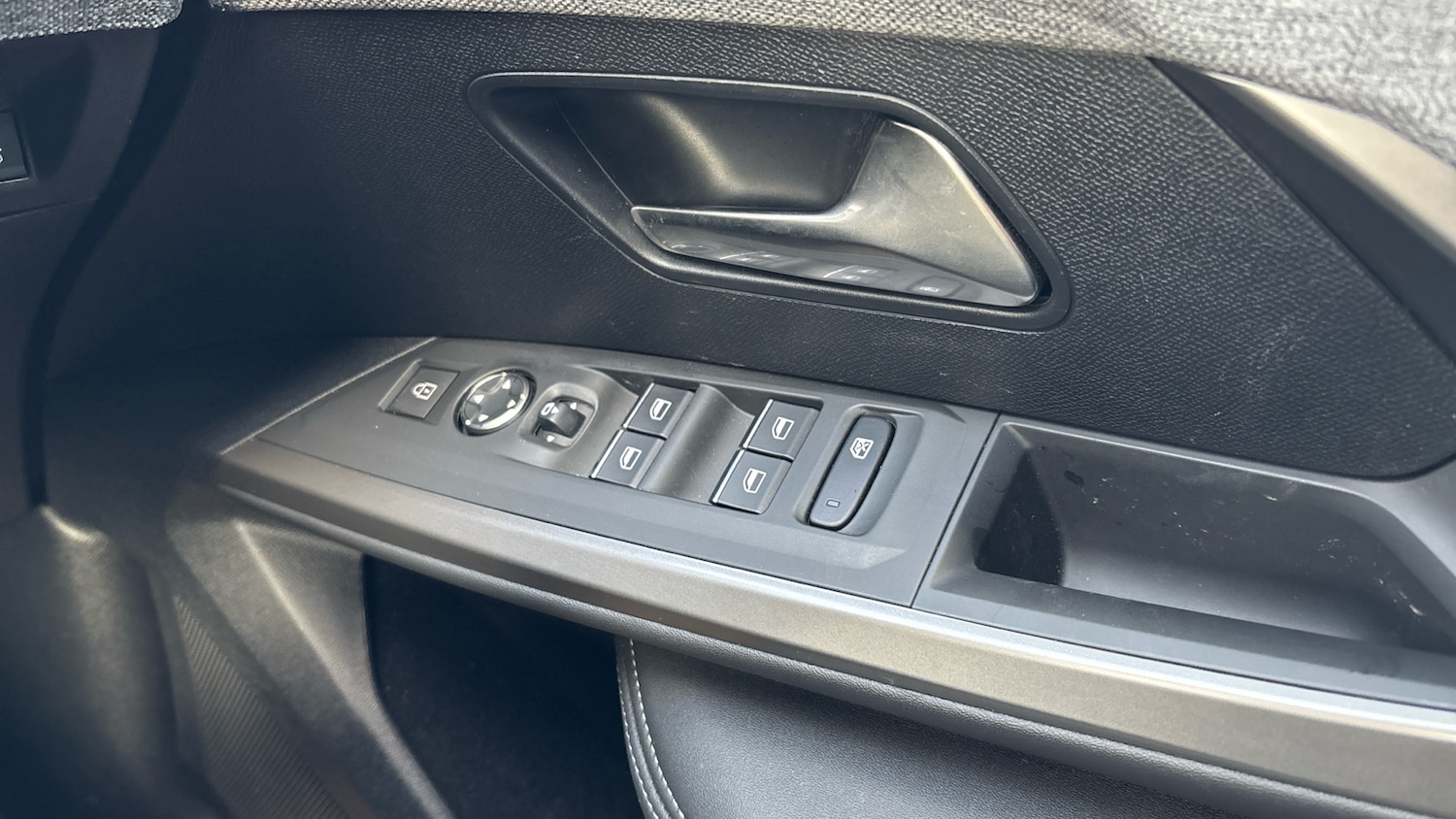 Used Peugeot 3008 2025 for sale - 76927464: Photo 23