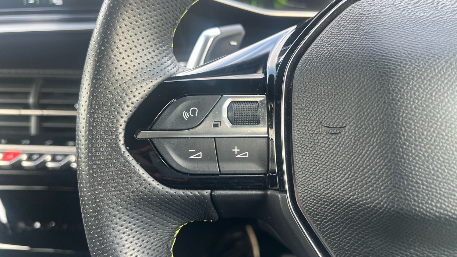 Used Peugeot 208 2023 for sale - 76123514: Photo 23