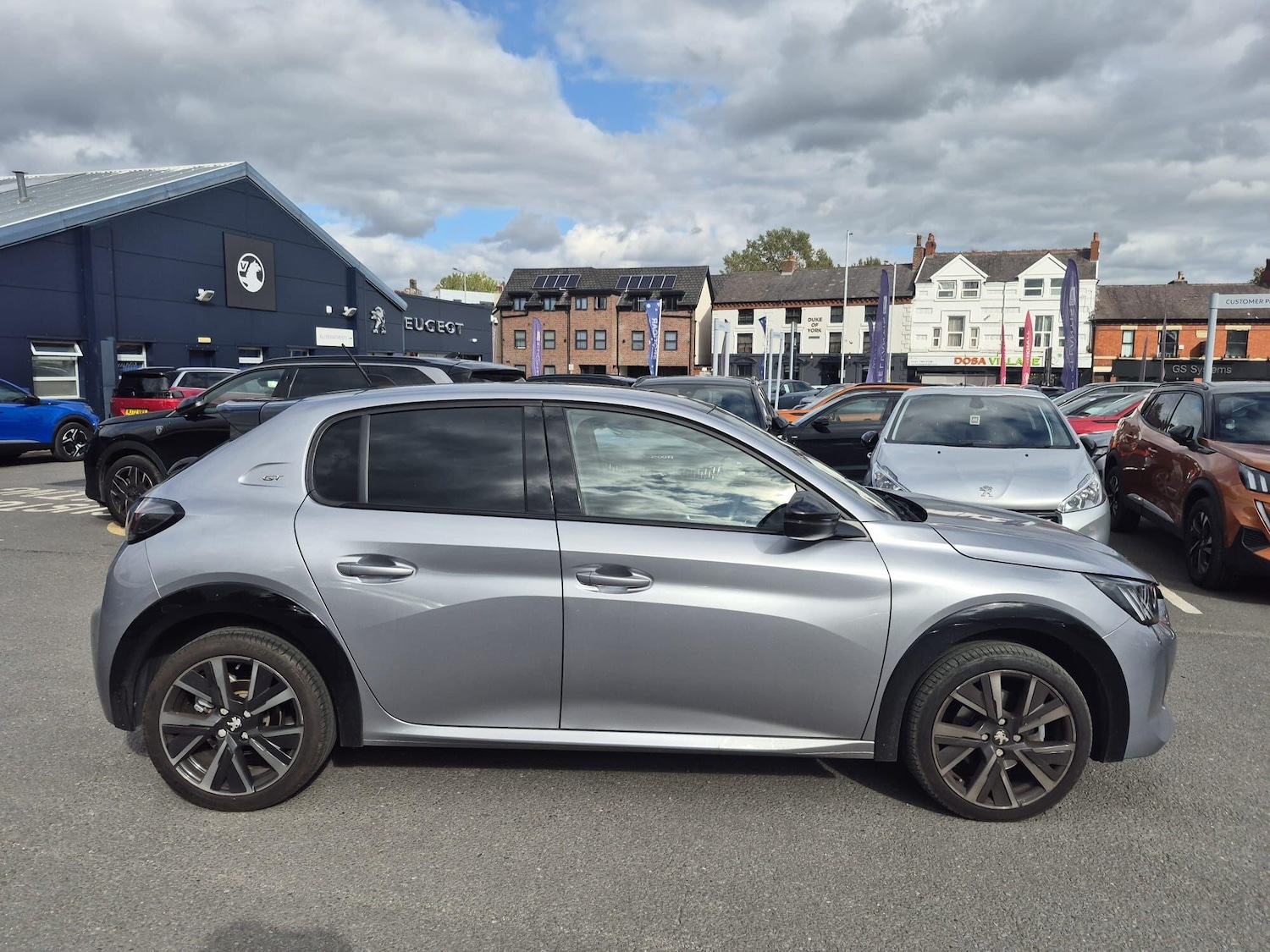 Used Peugeot 208 2023 for sale - 76123514: Photo 3
