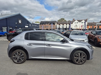 Used Peugeot 208 2023 for sale - 76123514: Photo