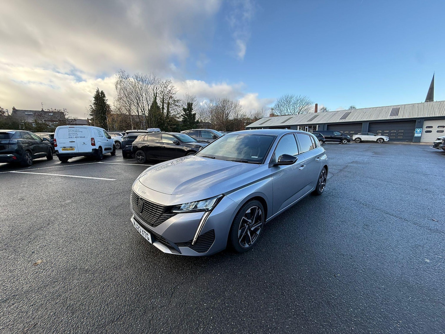 Used Peugeot 308 2023 for sale - 76772622: Photo 2