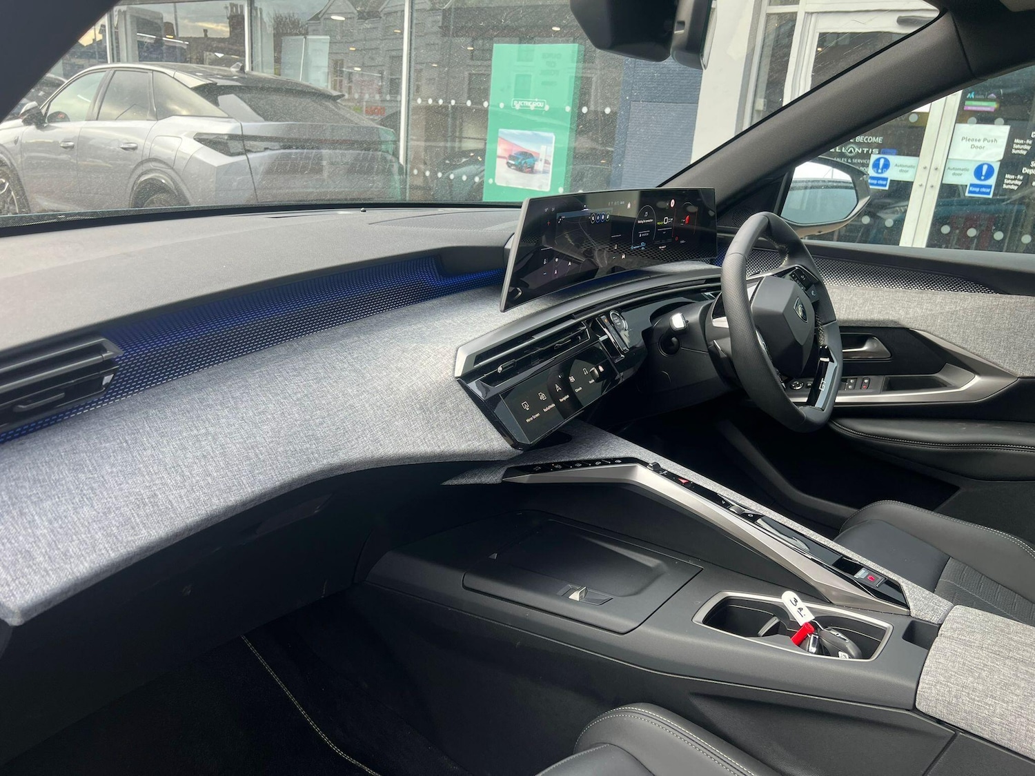 Used Peugeot 3008 2025 for sale - 78186291: Photo 5