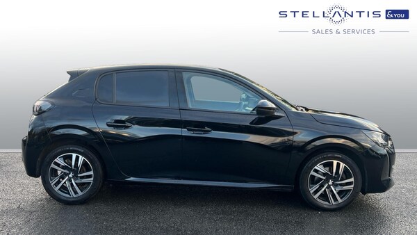 Used Peugeot 208 2023 for sale - 76318425: Photo 2