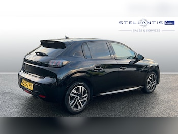 Used Peugeot 208 2023 for sale - 76318425: Photo 3