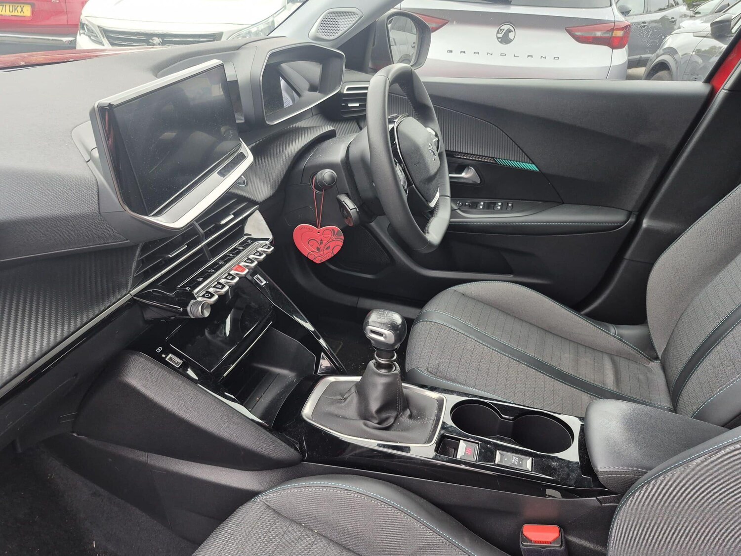 Used Peugeot 2008 2022 for sale - 76014573: Photo 4