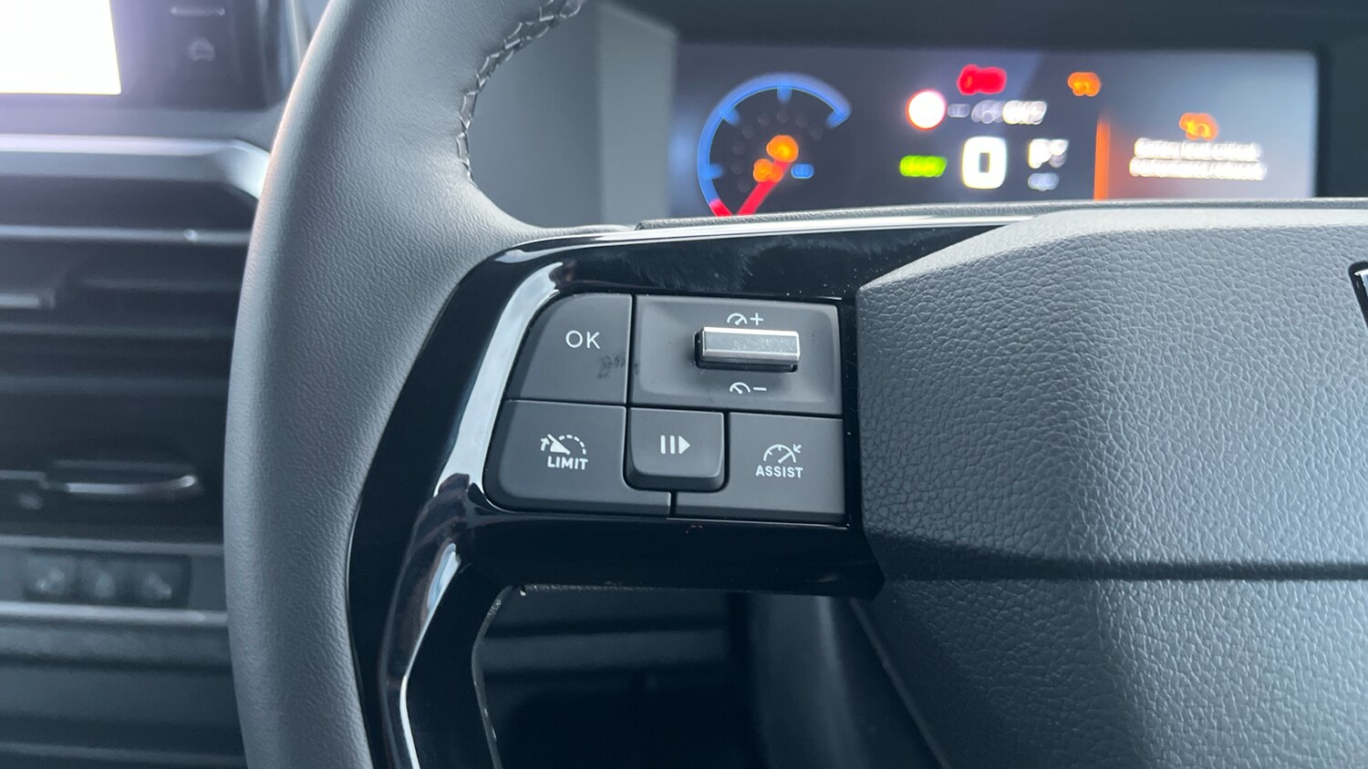 Used Peugeot Traveller 2025 for sale - 77684985: Photo 23