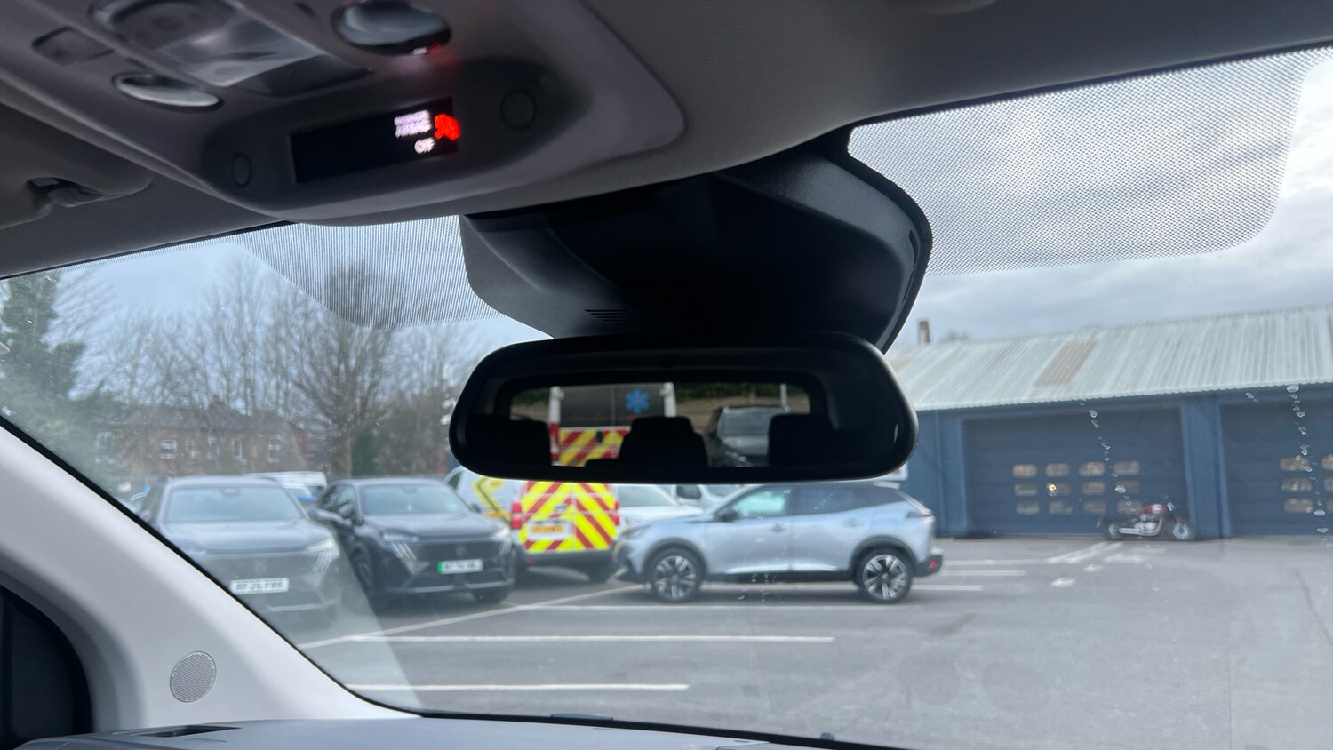 Used Peugeot Traveller 2025 for sale - 77684985: Photo 35