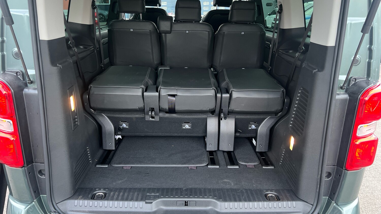 Used Peugeot Traveller 2025 for sale - 77684985: Photo 44