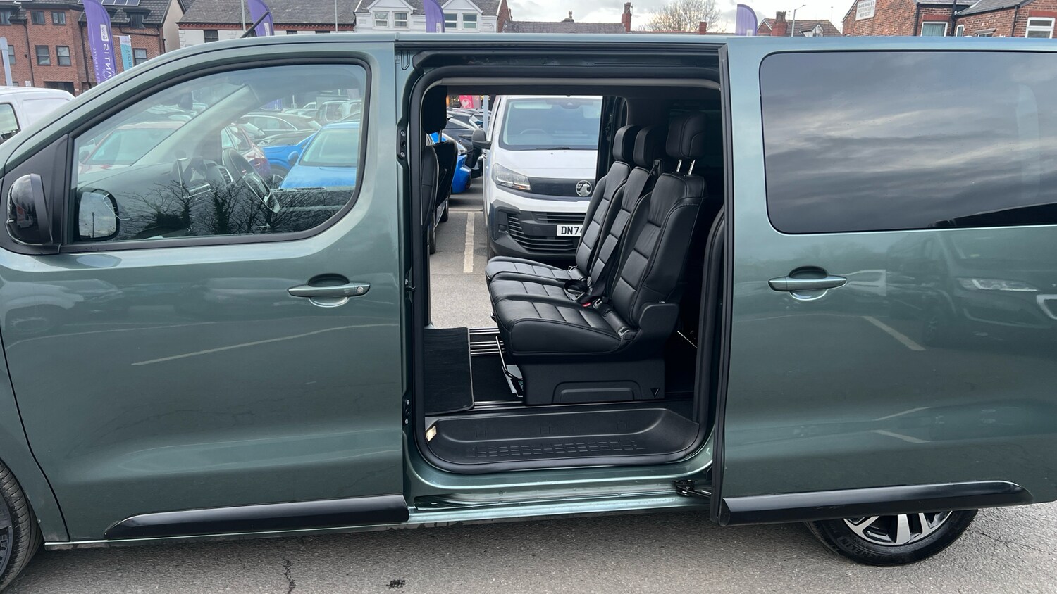 Used Peugeot Traveller 2025 for sale - 77684985: Photo 46