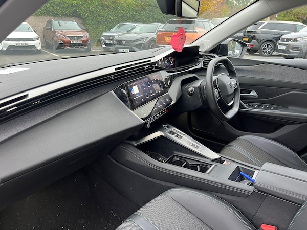 Used Peugeot 308 2023 for sale - 76241092: Photo 2