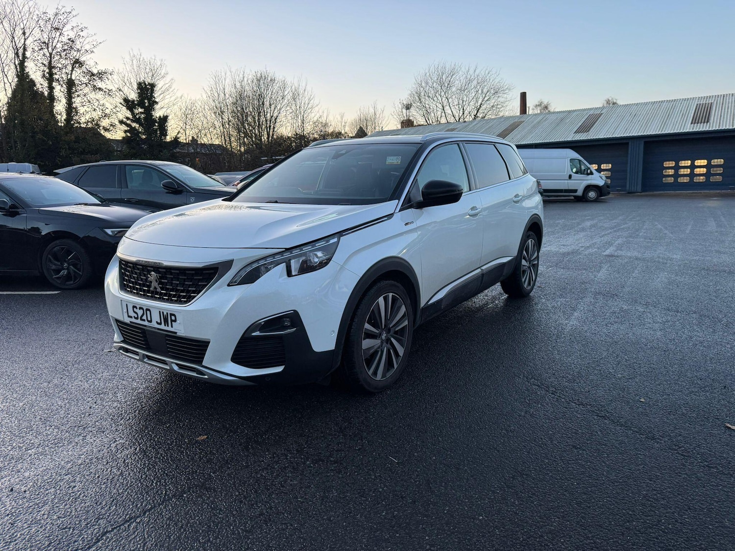 Used Peugeot 5008 2020 for sale - 76744065: Photo 3