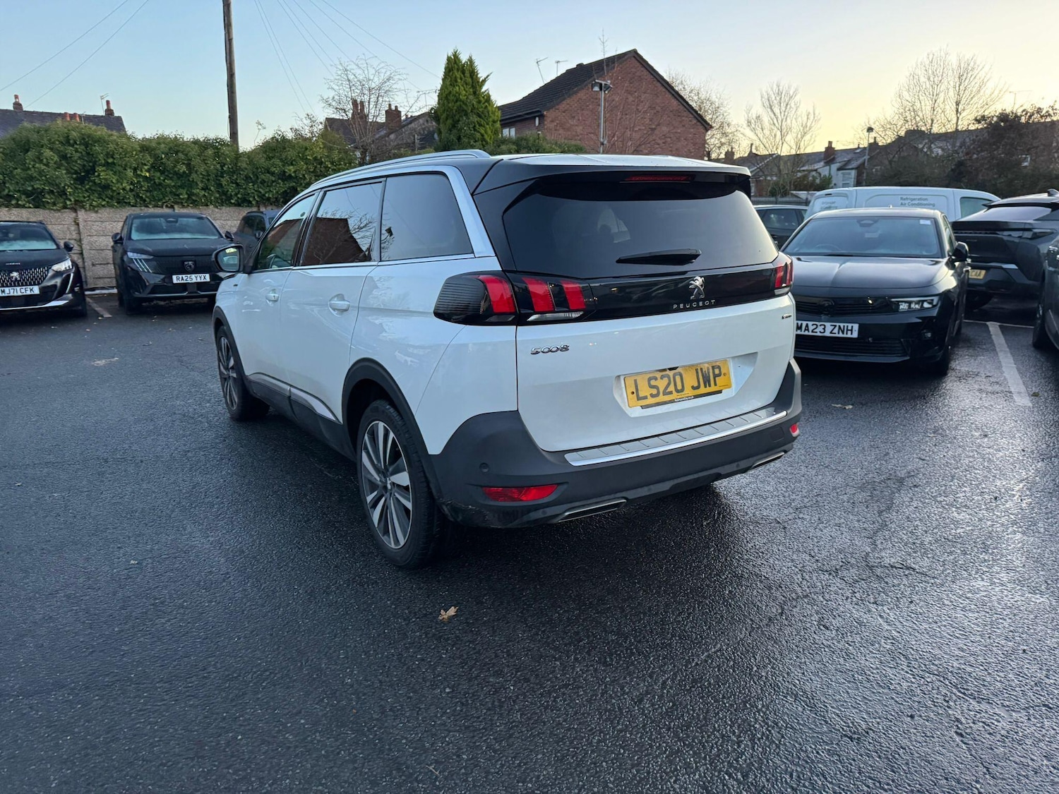 Used Peugeot 5008 2020 for sale - 76744065: Photo 4